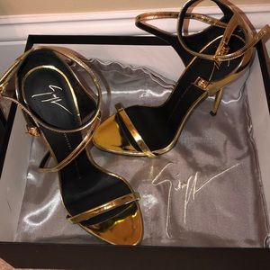 Giuseppe Zanotti Design